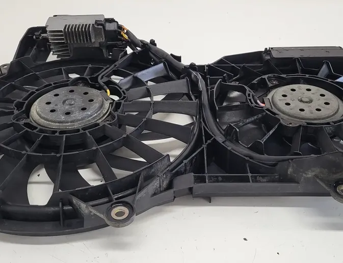 AUDI A6 C6/4F (2004-2011) Ραδιατόρας ανεμιστήρα ψύξης κινητήρα 4F0121003E 28315875
