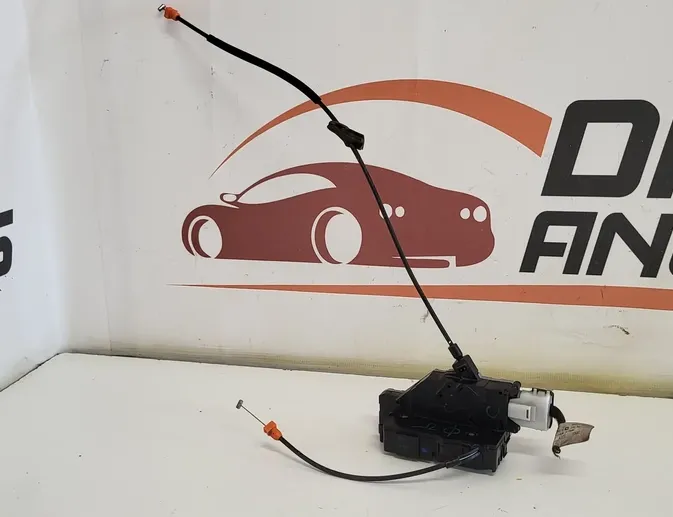 CITROËN C4 1 generation (2004-2011) Κλείδωμα πίσω δεξιών πορτών 24097816 33790046