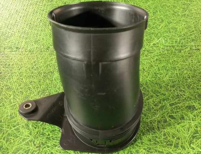 BMW M6 E63/E64 (2004-2010) Σωλήνας εισαγωγής αέρα 7521019 21838366