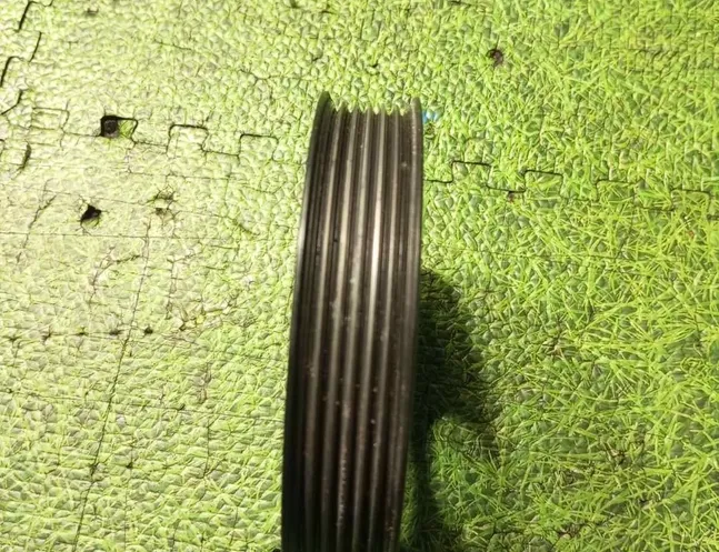 BMW M6 E63/E64 (2004-2010) Τροχαλία αντλίας νερού 7840381,11517840381 27437358