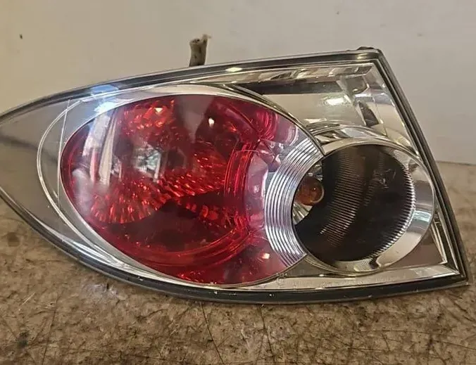 MAZDA 6 GG (2002-2007) Δεξί πίσω πίσω φως 22061971 34686886