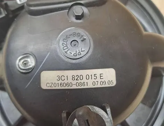 VOLKSWAGEN Passat B6 (2005-2010) Θερμοσίφωνας εσωτερικού χώρου CZ0160600861,3C1820015E 34890880