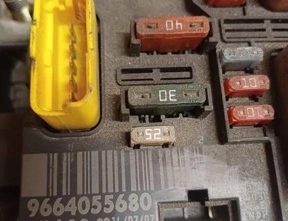 CITROËN C4 Picasso 1 generation (2006-2013) Μονάδα ελέγχου άνεσης 9664055680 34896553