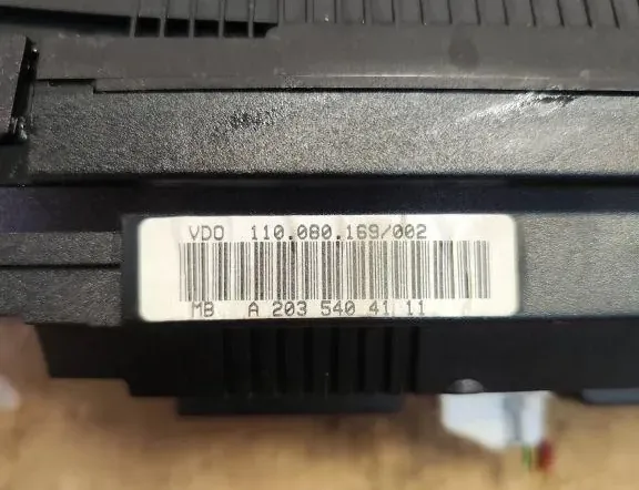 MERCEDES-BENZ C-Class W203/S203/CL203 (2000-2008) Ταχύμετρο 110080169002,A2035404111 34894641