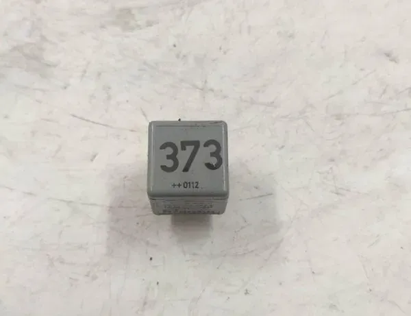 AUDI A4 B5/8D (1994-2001) Ρελέ 8d0951253a,V2313452X301 34651160