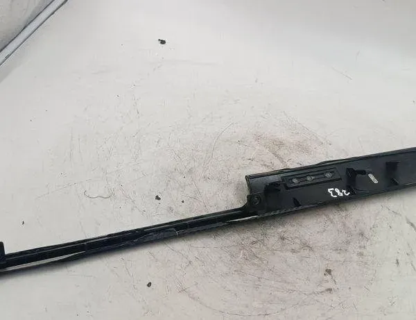 AUDI A4 B6/8E (2000-2005) Ασπίδα επένδυσης πάνελ 8E1853190 31487454