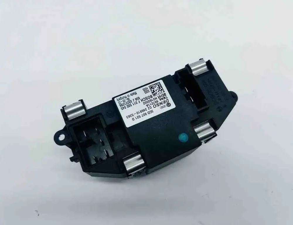 VOLKSWAGEN Tiguan 1 generation (2007-2017) Ρελέ ανεμιστήρα ανεμιστήρα 2468105383,3C0907521D,997211A 32736026