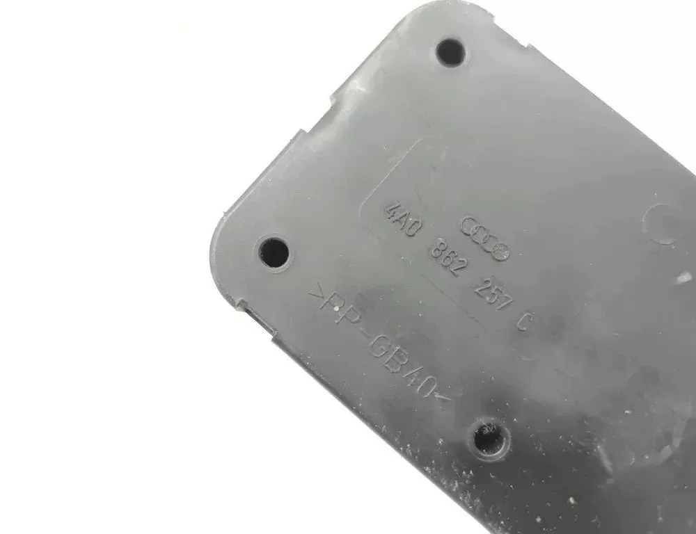 AUDI A6 C8/4K (2018-2024) Αντλία κενού με κεντρικό κλείδωμα 4A0862257C 30407458