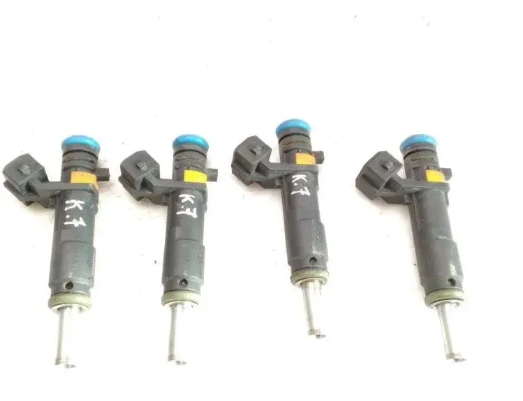 OPEL Vectra C (2002-2005) Σετ εγχυτών καυσίμου 55353806 30442338