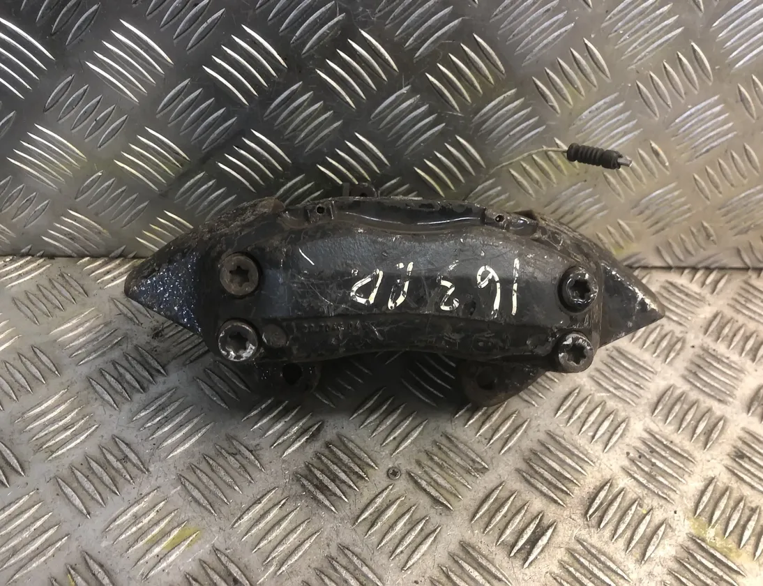 MERCEDES-BENZ M-Class W163 (1997-2005) Μπροστινή δεξιά δαγκάνα φρένου 14870869