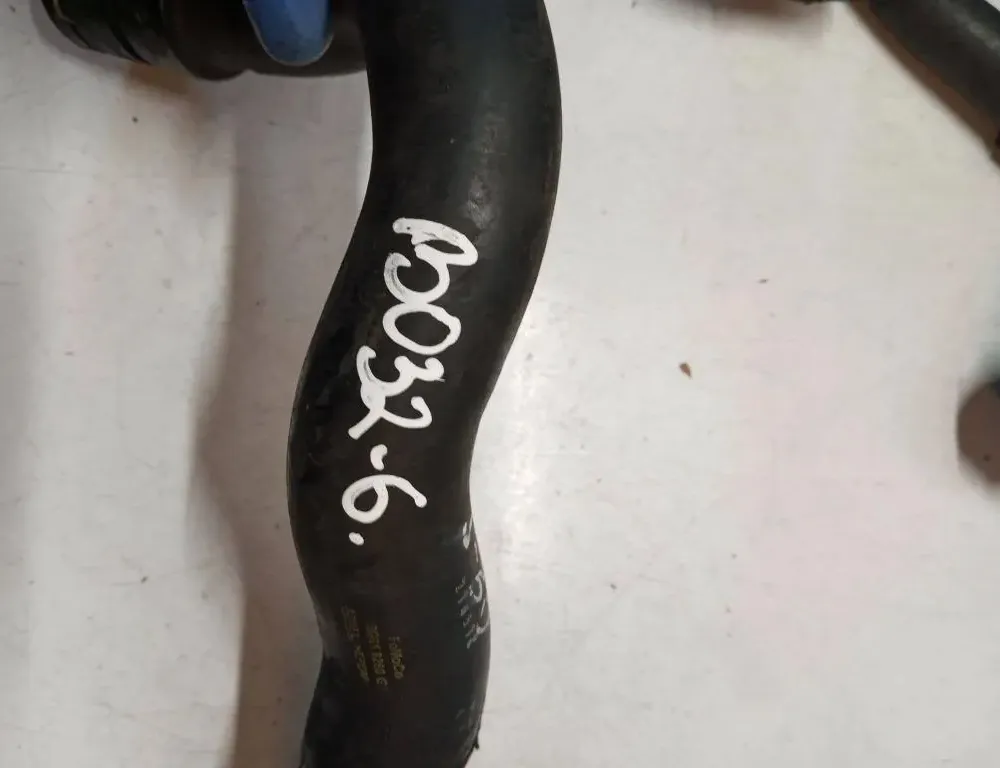 VOLVO V60 1 generation (2010-2020) Σωλήνας σωλήνα ψυκτικού υγρού BG918260GA 33129671