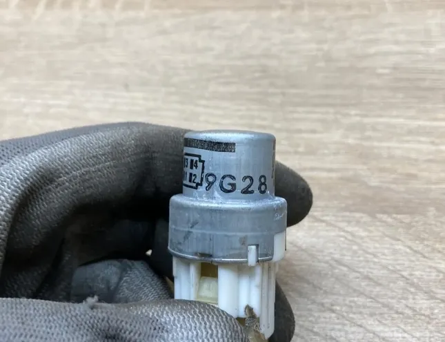 NISSAN Qashqai 1 generation (2007-2014) Ρελέ 0567005260 34274792