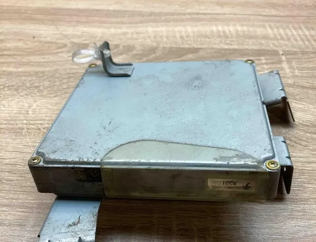 MAZDA 121 1 generation (1987-1991) Μονάδα ελέγχου κινητήρα ECU B3D118881C,MECSJ102 34378953