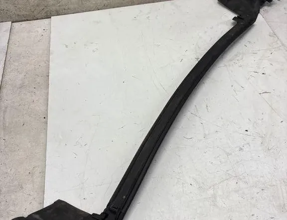 PORSCHE Taycan 1 generation (2019-2023) Άλλα μέρη του σώματος 9J1839871 35052910