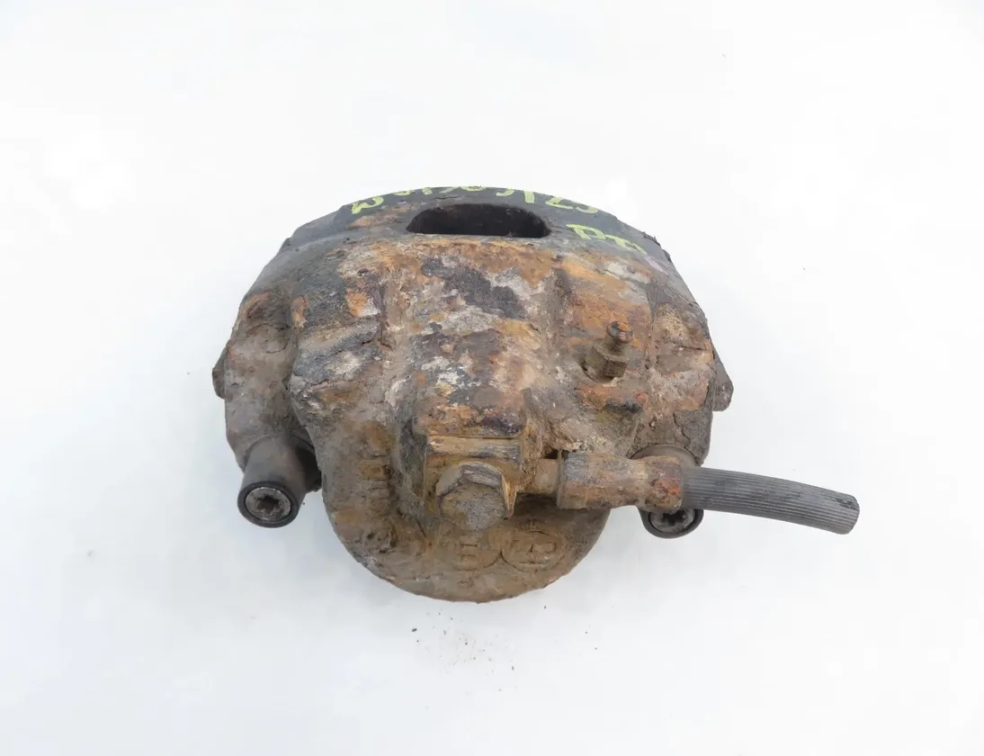 MERCEDES-BENZ M-Class W163 (1997-2005) Μπροστινή δεξιά δαγκάνα φρένου 33033373