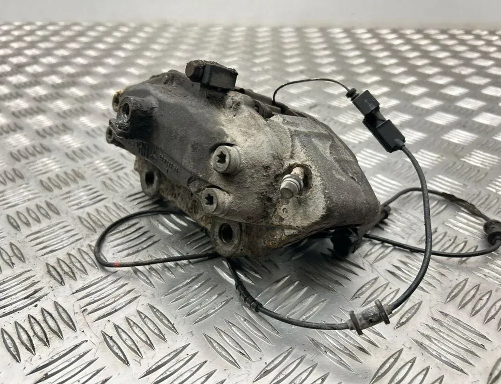 MERCEDES-BENZ M-Class W163 (1997-2005) Μπροστινή δεξιά δαγκάνα φρένου 34120814