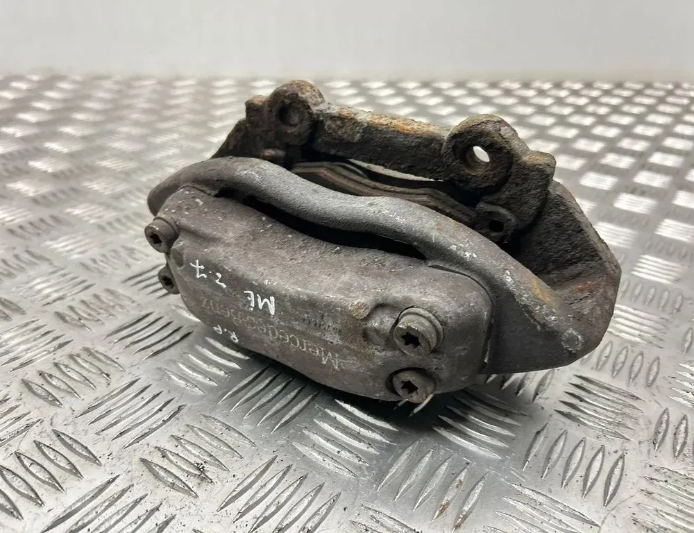 MERCEDES-BENZ M-Class W163 (1997-2005) Μπροστινή δεξιά δαγκάνα φρένου 34120814