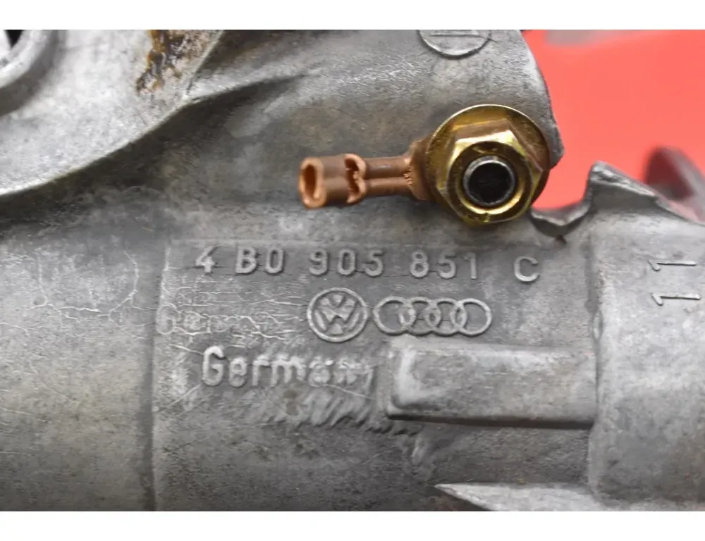 VOLKSWAGEN Golf 4 generation (1997-2006) Κλείδωμα ανάφλεξης 4B0905851C 35066591