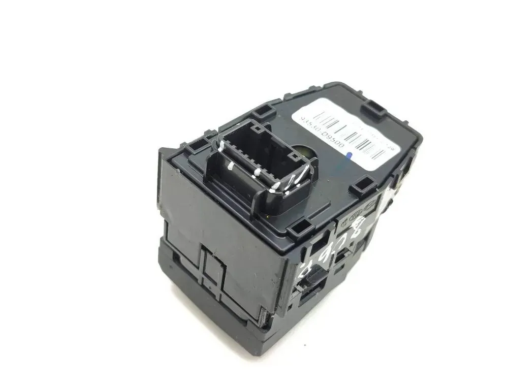 KIA Sportage 4 generation (2016-2022) Διακόπτης ρύθμισης καθρέφτη 93530D9500 34798758