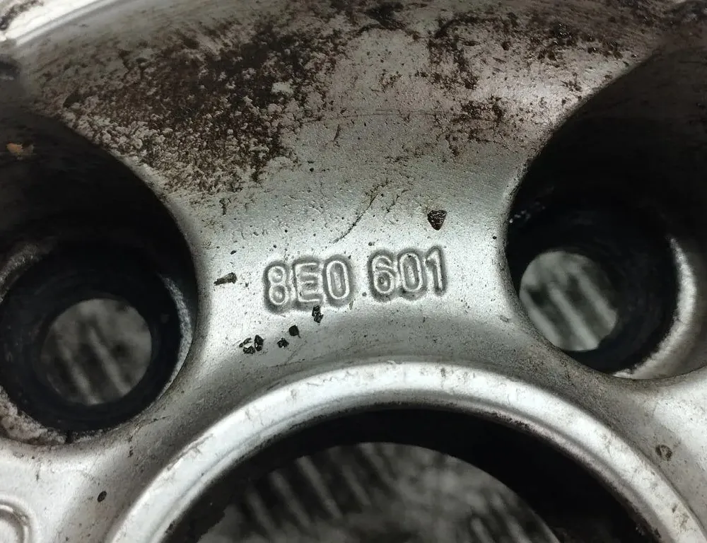 AUDI A8 D3/4E (2002-2010) Ρόδα 8E0601 35029246