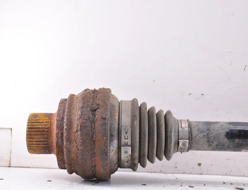 AUDI A4 B8/8K (2011-2016) Πίσω αριστερός άξονας μετάδοσης κίνησης 8K0501203N 31727538