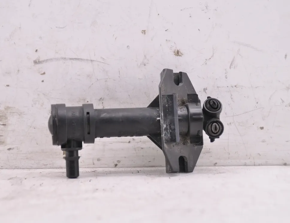 AUDI Q3 8U (2011-2020) Αριστερό πλυντήριο φαναριών 8U0955101B 34856381