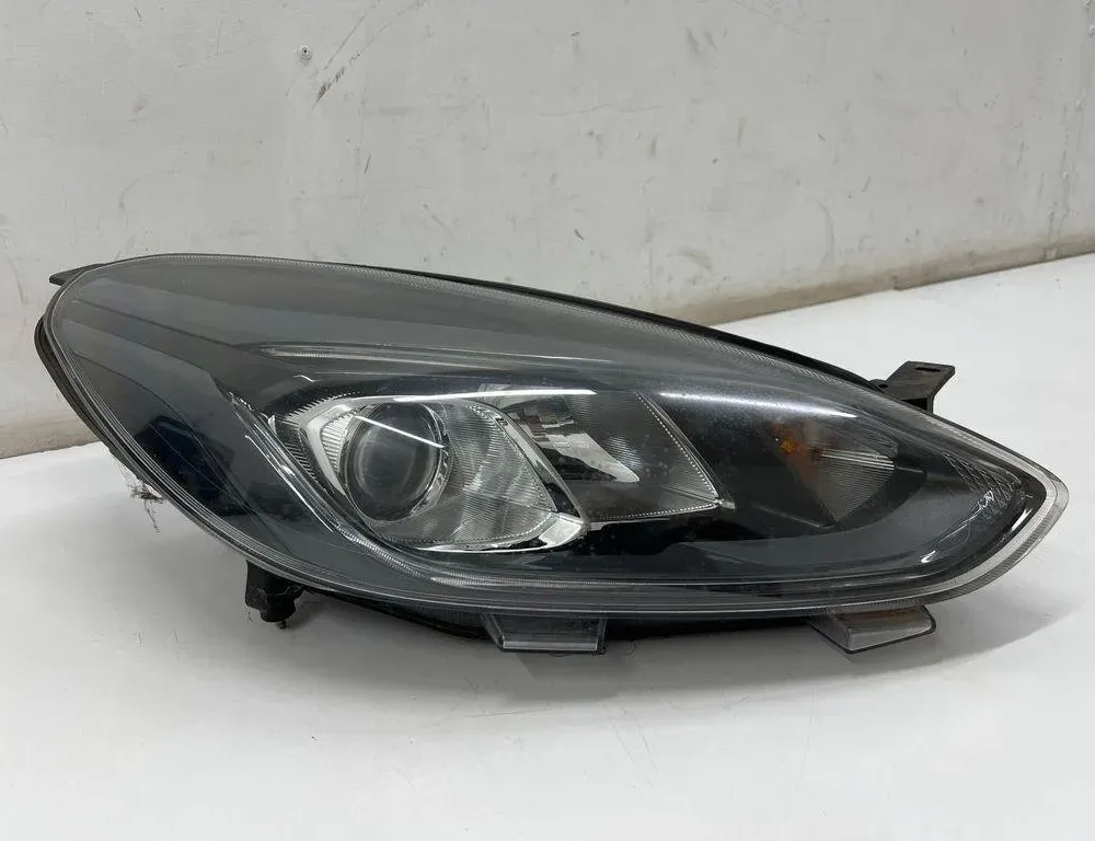 FORD Fiesta 7 generation (2017-2024) Δεξιά μπροστή προβολή H1BB13W029FB 32043553