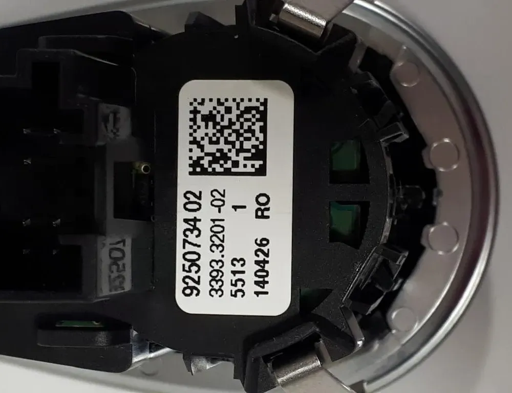 BMW 3 Series F30/F31 (2011-2020) Κουμπί ανάφλεξης 925073402 31208388