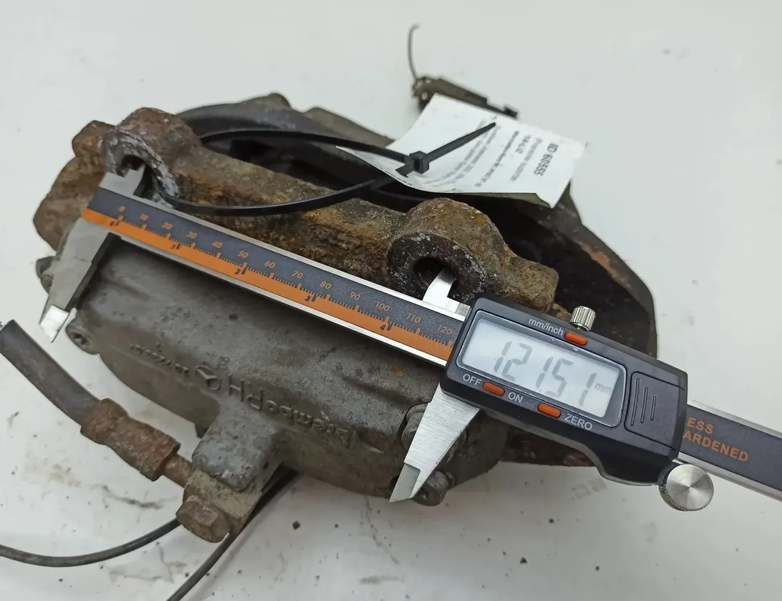 MERCEDES-BENZ M-Class W163 (1997-2005) Μπροστινή δεξιά δαγκάνα φρένου 20723304 30236439