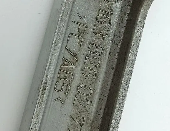 MERCEDES-BENZ M-Class W163 (1997-2005) Μπροστινή δεξιά επένδυση προβολέων 1638260277 34645700