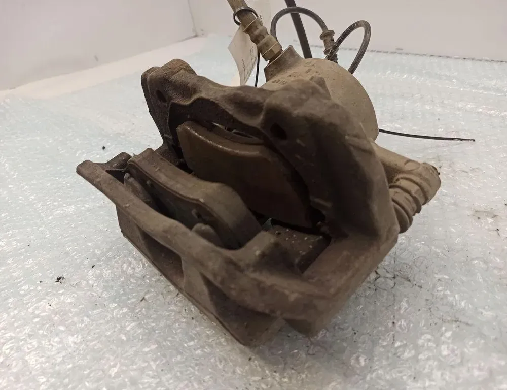 MERCEDES-BENZ E-Class W211/S211 (2002-2009) Μπροστινή δεξιά δαγκάνα φρένου 295X28 34642495