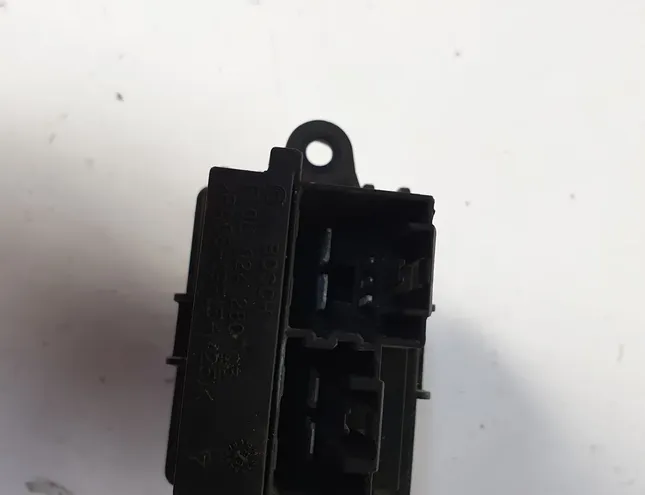 OPEL Insignia A (2008-2016) Αντίσταση εσωτερικού θερμοσίφωνα 15141283 13361919