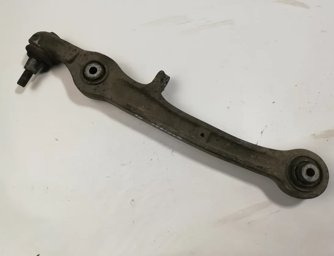 AUDI A6 C6/4F (2004-2011) Μπροστινό αριστερό χέρι 17388770