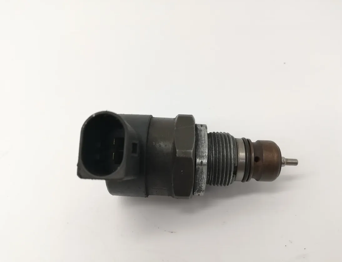 BMW 3 Series E90/E91/E92/E93 (2004-2013) Αισθητήρας πίεσης ράγας καυσίμου 0281002481 4163313