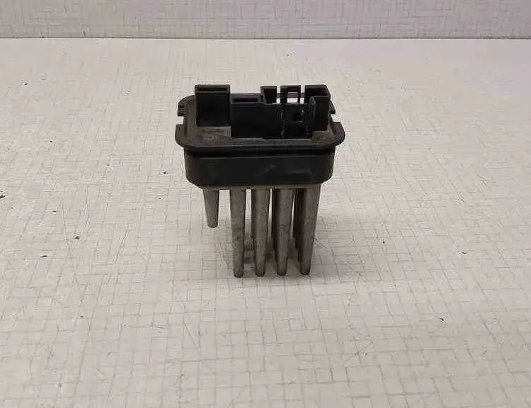 OPEL Astra J (2009-2020) Ρελέ ανεμιστήρα ανεμιστήρα 90566802,5399960010,52488536 32565585