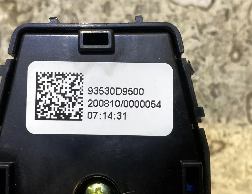 KIA Sportage 4 generation (2016-2022) Διακόπτης ρύθμισης καθρέφτη 93530D9500,20081000000054 35006519