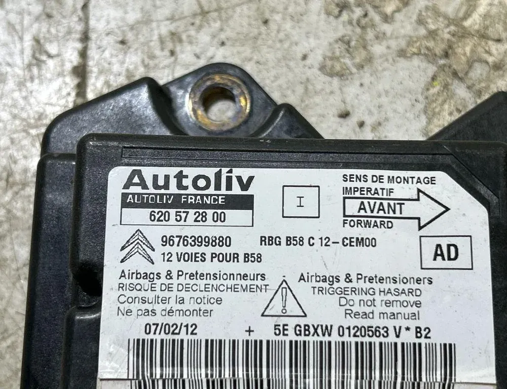 CITROËN C4 Picasso 1 generation (2006-2013) Μονάδα ελέγχου SRS 620572800,9676399880 35004852