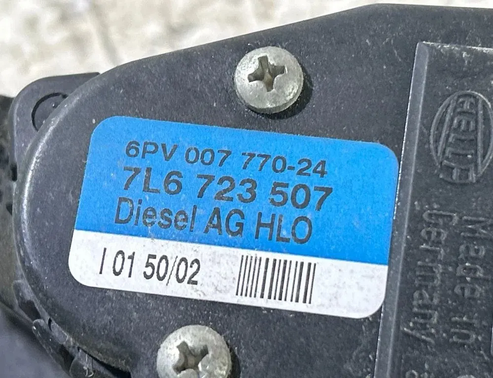 VOLKSWAGEN Touareg 1 generation (2002-2010) Πεντάλ γκαζιού 7L6723507,6PV00777024 35004831