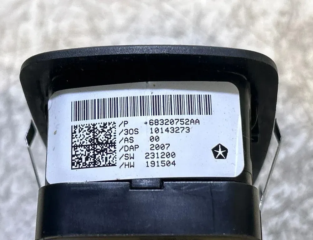 DODGE Challenger 3 generation (2008-2024) Κουμπί ελέγχου παραθύρου πίσω δεξιών πορτών 231200,68320752AA 35006934