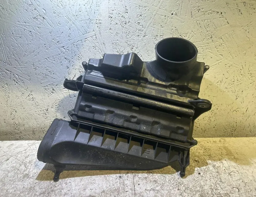 MERCEDES-BENZ E-Class W211/S211 (2002-2009) Κιβώτιο φίλτρου αέρα 4602185906,A6420901601,A6420940204 35007028