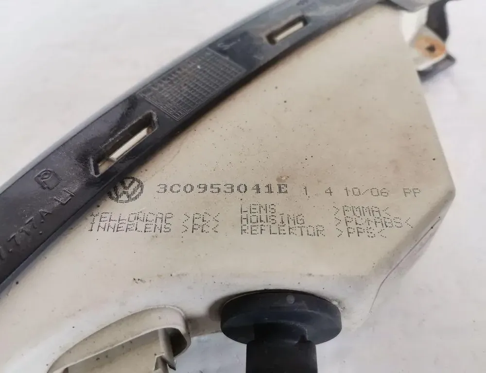 VOLKSWAGEN Passat B6 (2005-2010) Μπροστινό δεξί φλας 3C0953041E 35004849