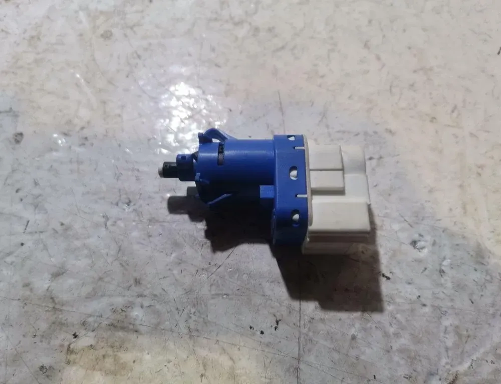 TESLA Model S 1 generation (2012-2024) Αισθητήρας πεντάλ φρένου 96854AA 35006788