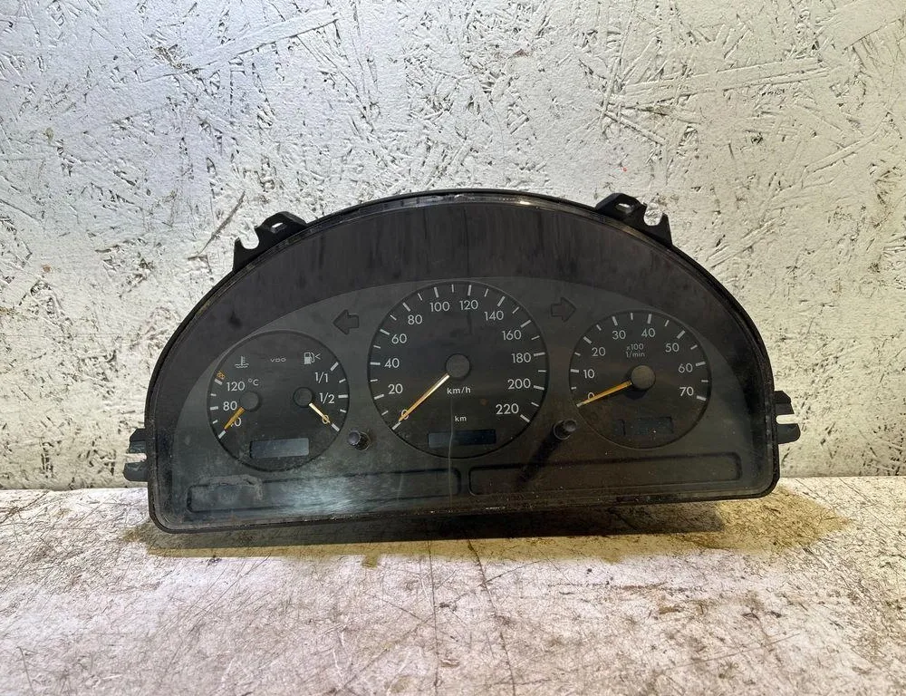 MERCEDES-BENZ M-Class W163 (1997-2005) Ταχύμετρο 1911210267B,123700039,A1635402711,15380376 35006994