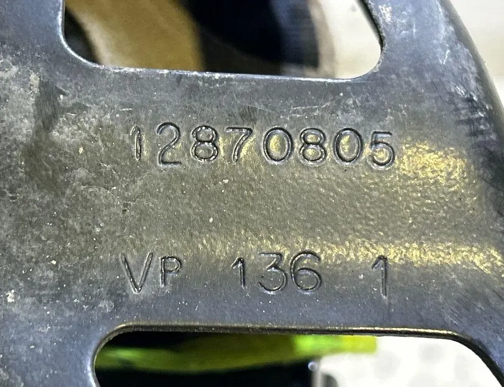 BMW X3 G01 (2017-2024) Βάση στήριξης δεξιού προβολέα VP1361,12870805 35007035