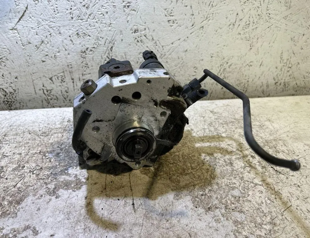 VOLVO V70 2 generation (2000-2008) Αντλία καυσίμου 8689590,0445010043,028716 35014071