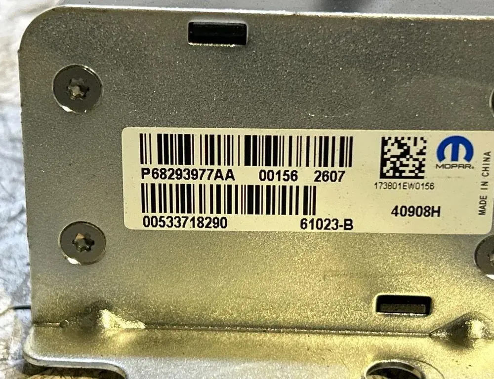 DODGE Challenger 3 generation (2008-2024) Κεραία 00533718290,P68293977AA,61023B 35015850