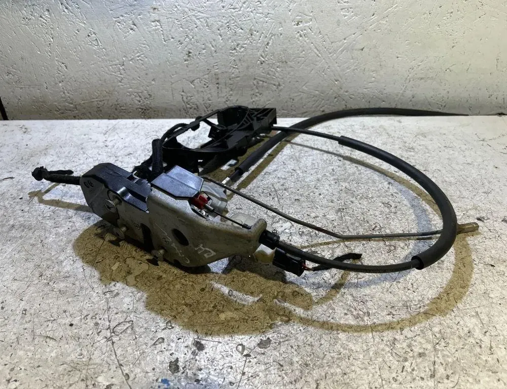 DODGE Challenger 3 generation (2008-2024) Κλείδωμα Δεξιάς Προσόψεως Πόρτας 35020737