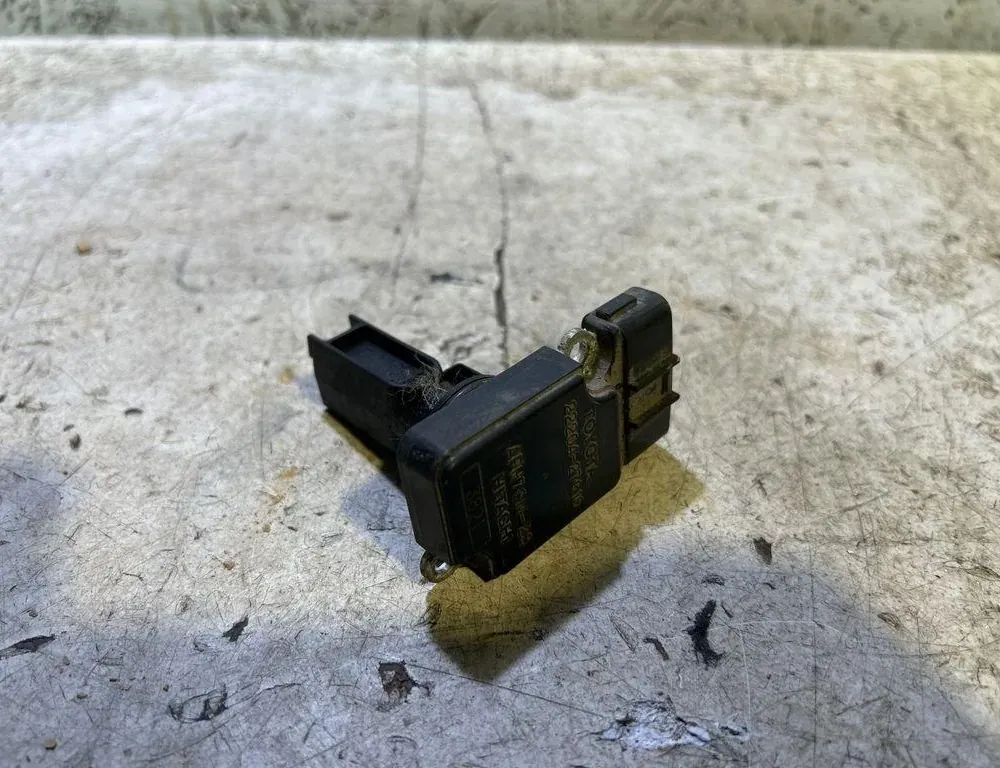 TOYOTA Avensis 2 generation (2002-2009) Αισθητήρας μάζας αέρα MAF 2220427010 35041337