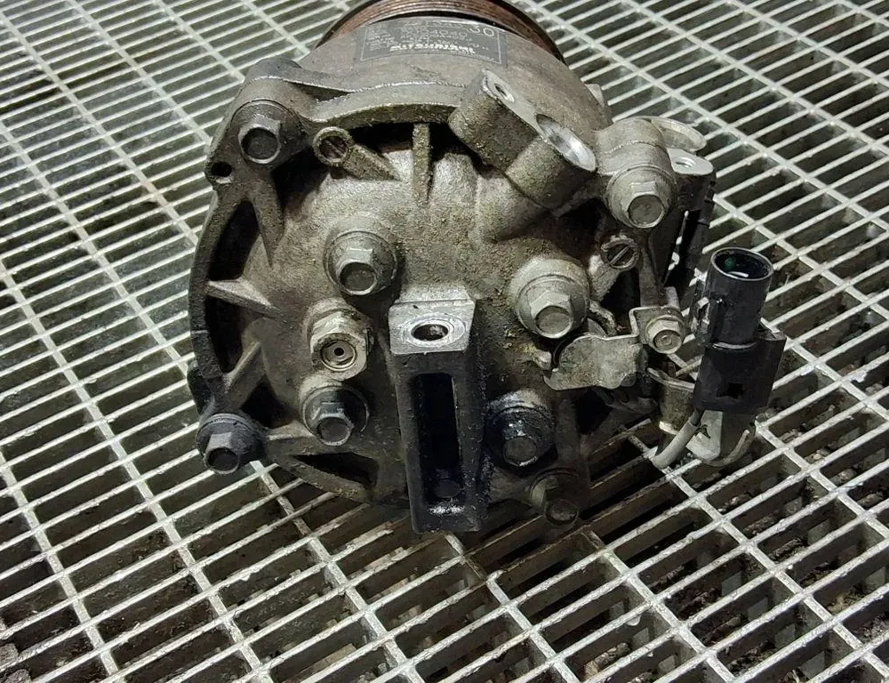 MITSUBISHI ASX 1 generation (2010-2020) Αντλία κλιματισμού 7813A330 33402160