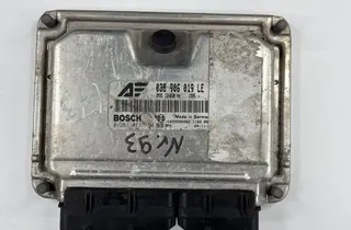 FORD Galaxy 1 generation (1995-2006) Μονάδα ελέγχου κινητήρα ECU 038906019LE 35972716